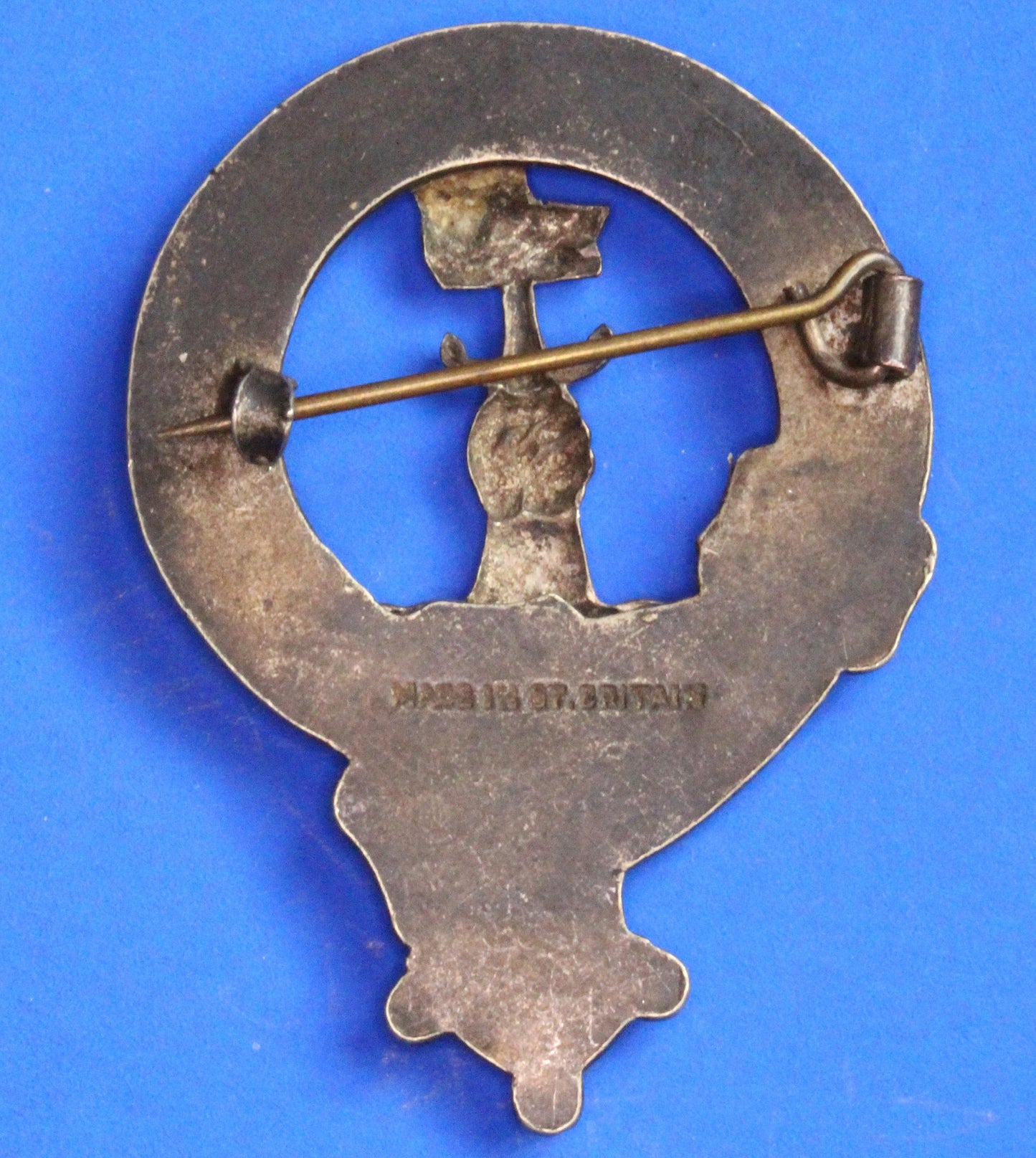 Vintage Scottish Clan Brooch /Bonnet Badge - Chisholm  [12/25 33468]