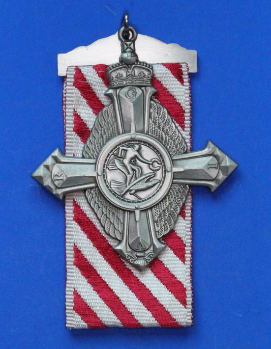 REPLICA RAF Air Force Cross Medal for Gallantry         [12/25 33737]