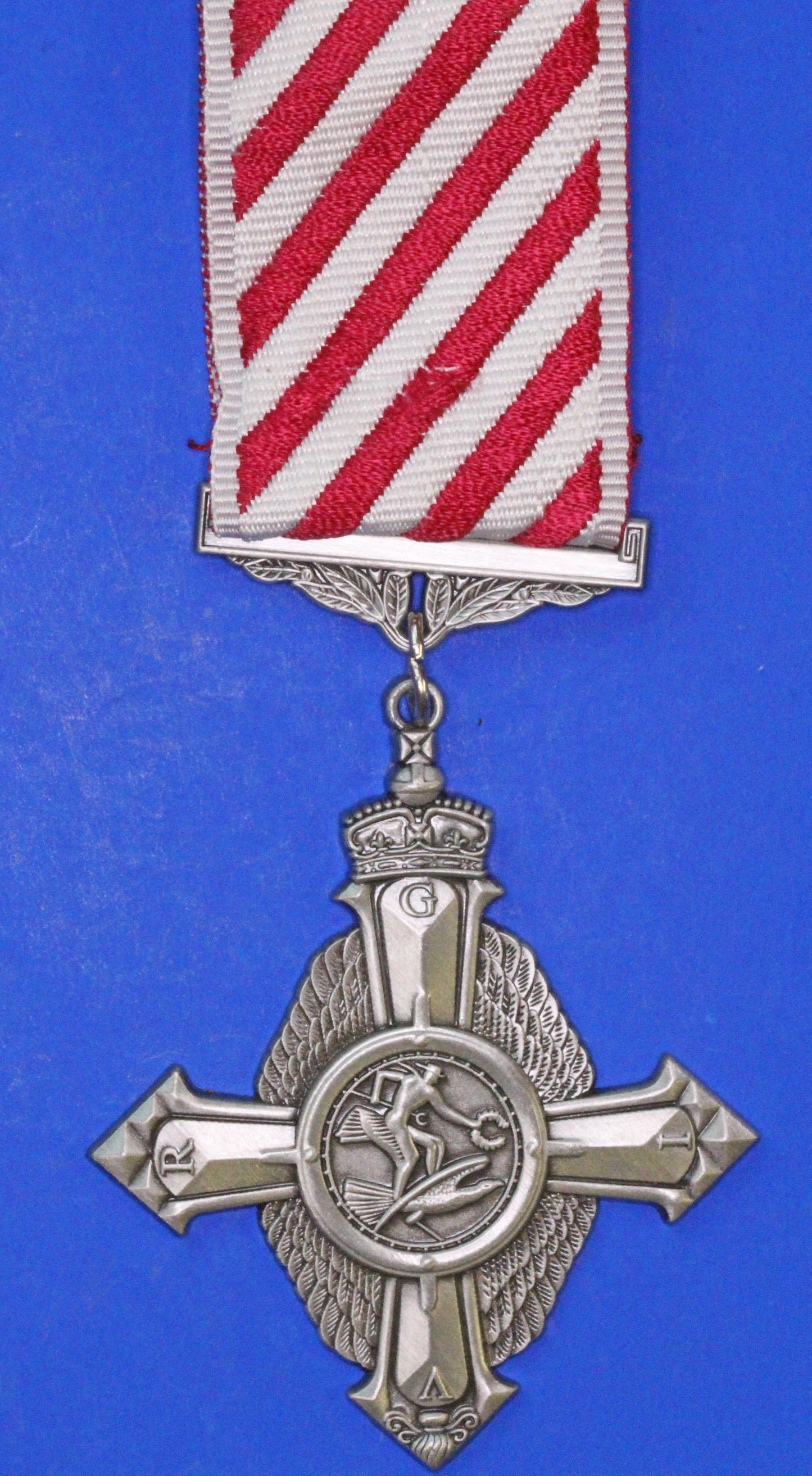 REPLICA RAF Air Force Cross Medal for Gallantry          [11/25 33694]