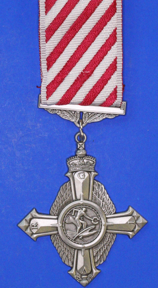 REPLICA RAF Air Force Cross Medal for Gallantry          [11/25 33694]