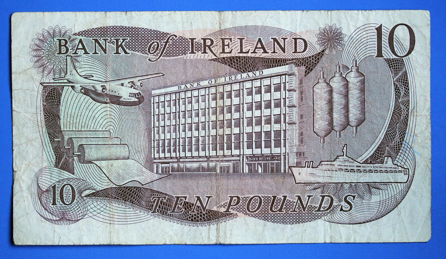 1984 Bank of Ireland Ten Pound Banknote, Northern Ireland, Harrison "U"   [01/26 34123]