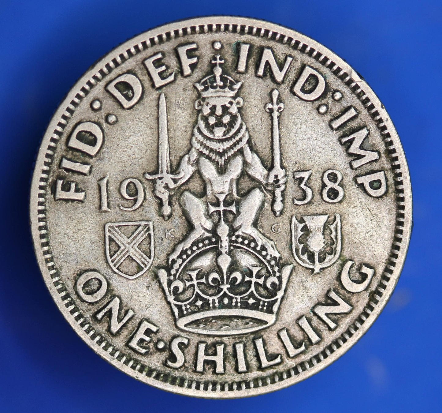 GENUINE British Coin -  1938 George VI Scottish One Shilling, 50% silver coin  [01/26 34201]