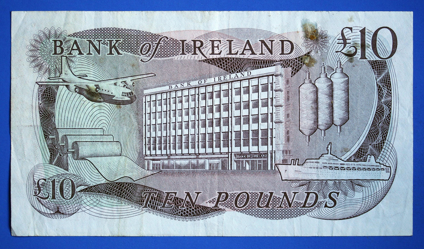1984 Bank of Ireland Ten Pound Banknote, Northern Ireland, Harrison "AE"  [01/26 34130]