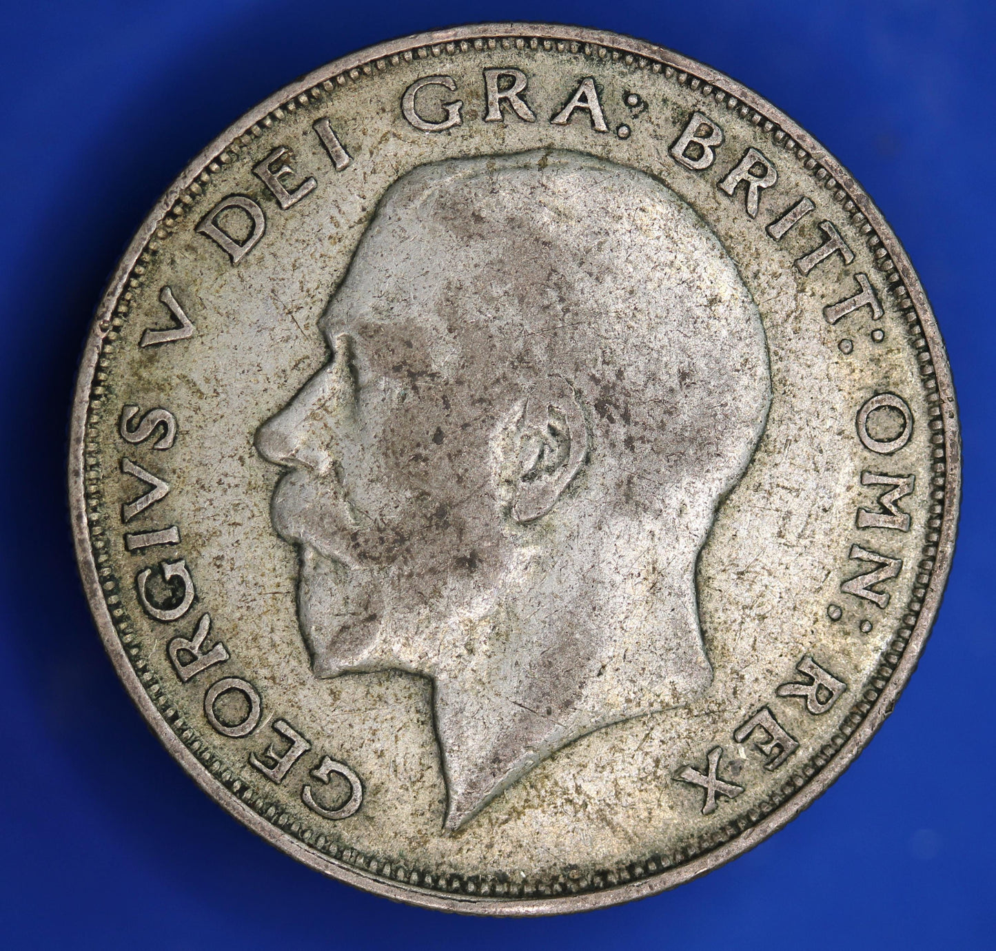 GENUINE British Coin -  1923 George V half crown, 50% silver coin  [01/26 34190]