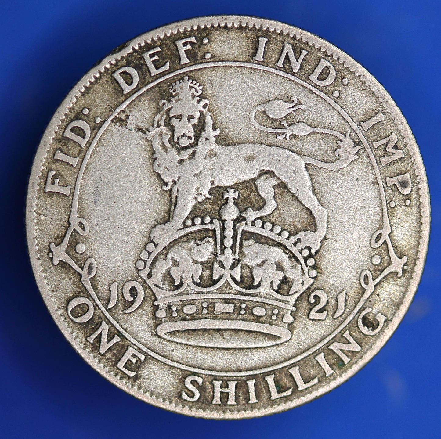 GENUINE British Coin -  1921 George V One Shilling, 50% silver coin  [01/26 34199]