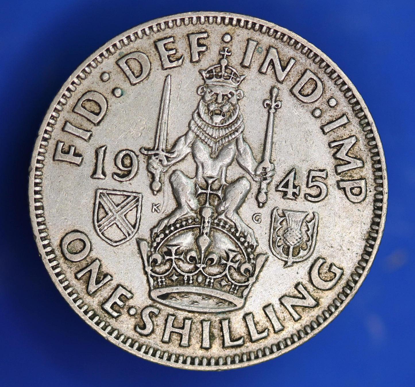 GENUINE British Coin -  1945 George VI Scottish One Shilling, 50% silver coin  [01/26 34206]