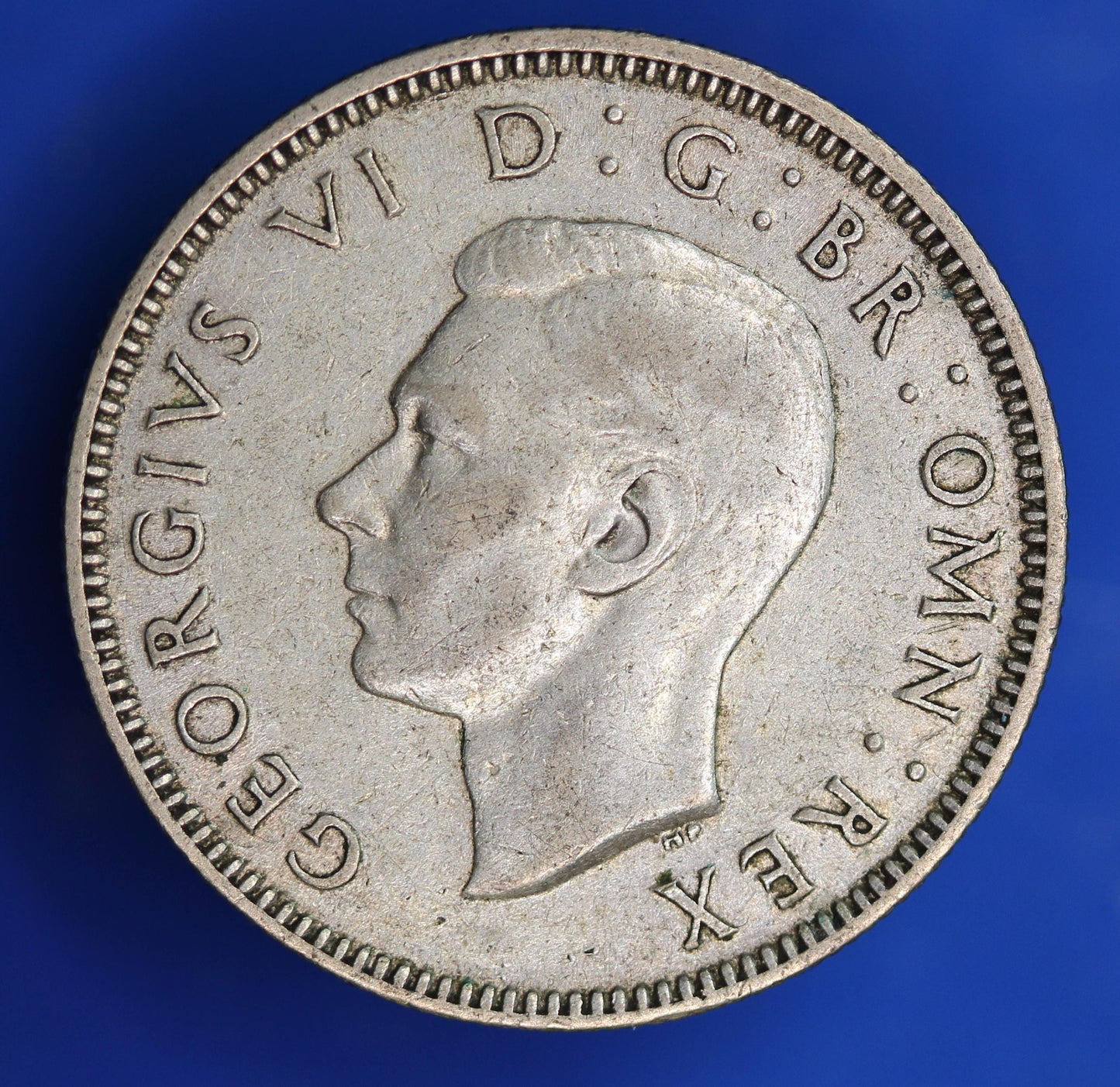 GENUINE British Coin -  1945 George VI Scottish One Shilling, 50% silver coin  [01/26 34206]
