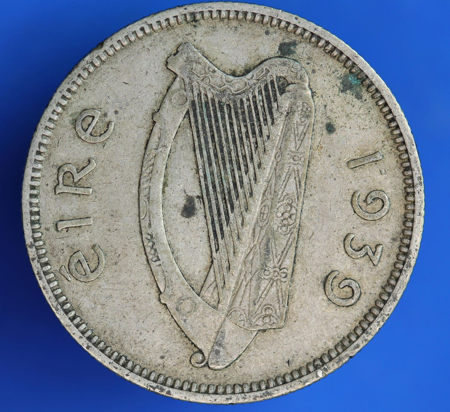 GENUINE 1939 Irish shilling Ireland EIRE coin, 75% silver, Bull Coin [02/26 34530]