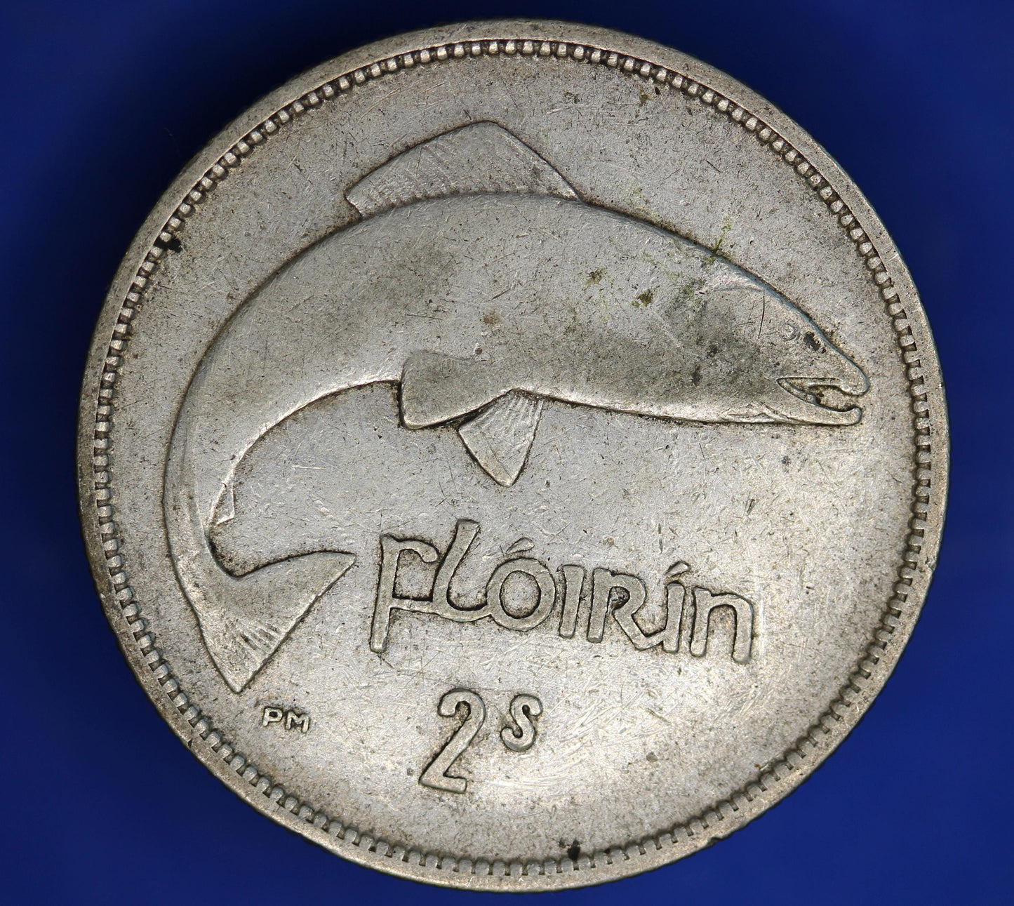 GENUINE 1939 Irish florin Ireland EIRE coin, 75% silver, Salmon [02/26 34307]