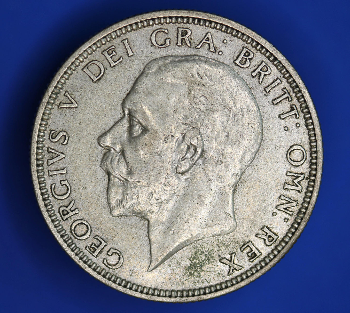 GENUINE British Coin -  1933 George V florin/ two shillings, 50% silver  [02/26 34353]