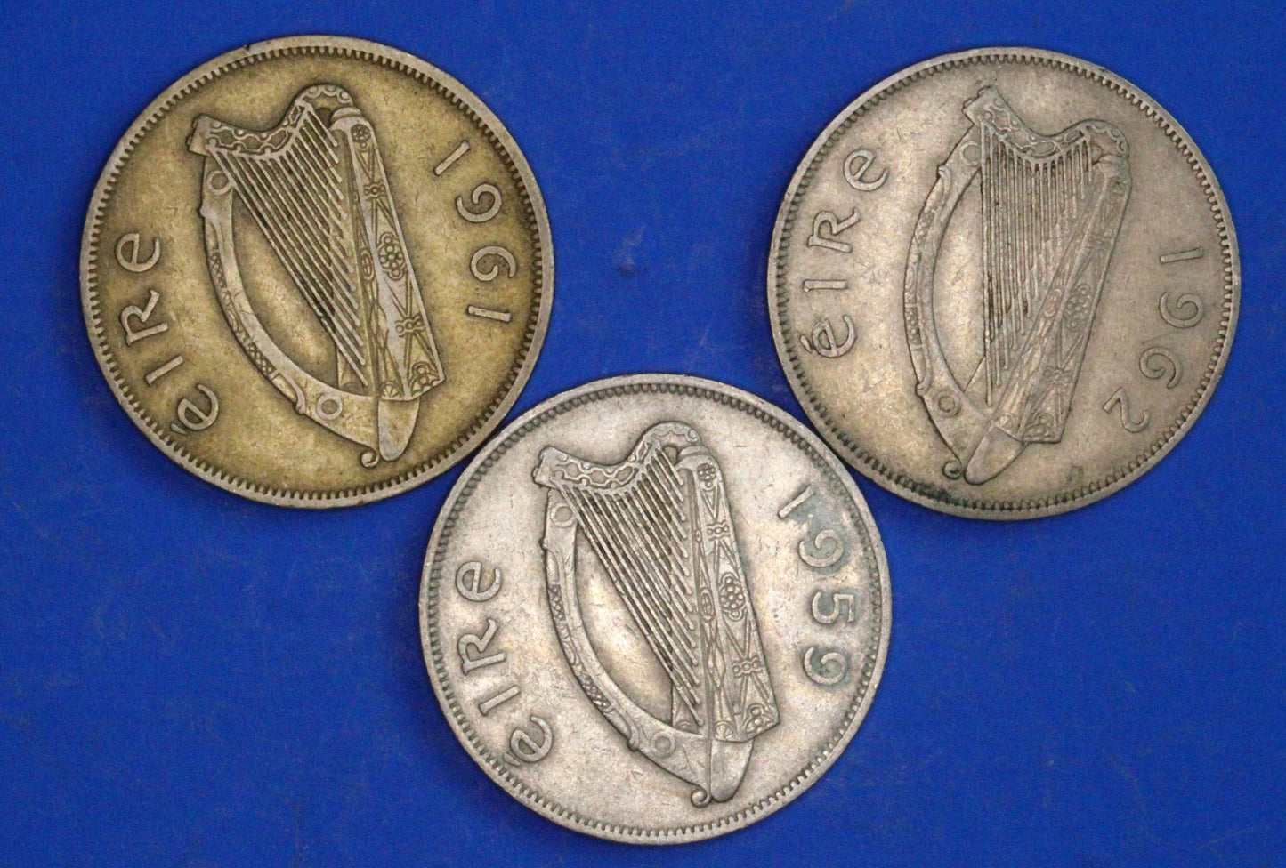 GENUINE 3 Irish Half Crowns 2/6 Ireland EIRE coins, Irish Hunter, various dates [02/26 34592]