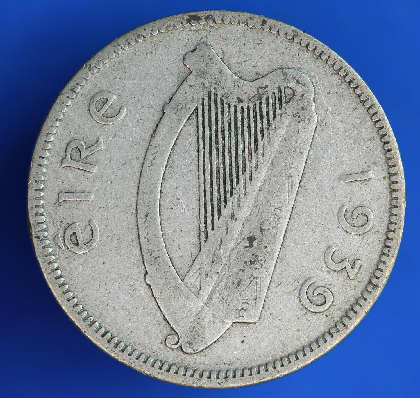 GENUINE 1939 Irish shilling Ireland EIRE coin, 75% silver, Bull Coin [02/26 34527]
