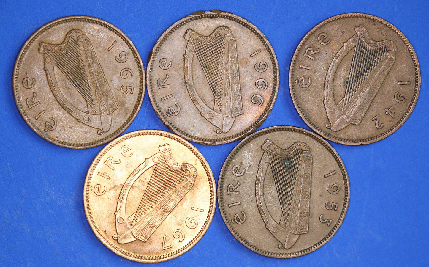 GENUINE Collection 5 Irish Half Penny Pennies 1/2d EIRE Ireland coins, different dates, Sow & Piglets [03/26 34817]