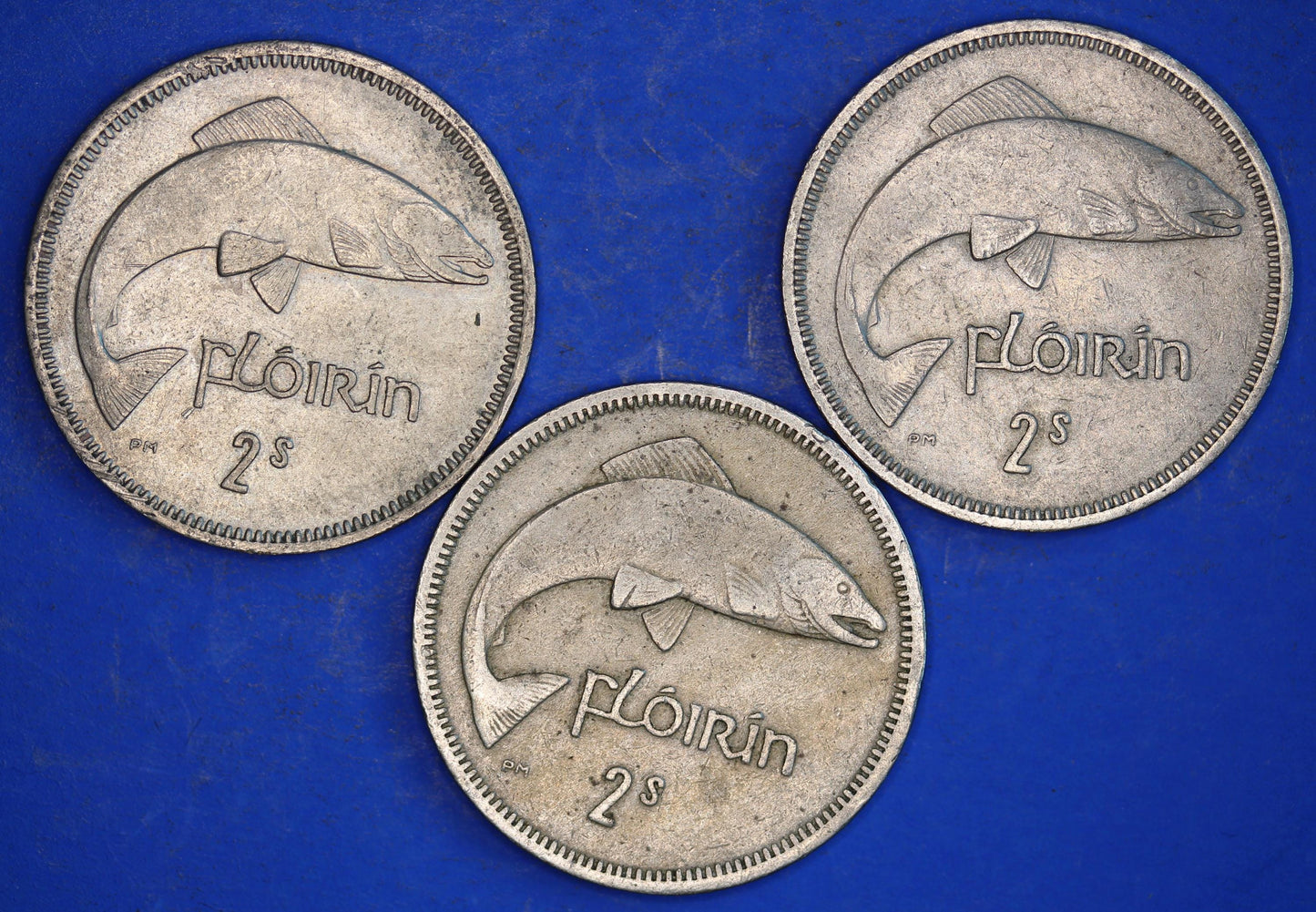GENUINE 3 Irish florins /two shillings Ireland EIRE coins, Salmon, various dates [03/26 34792]