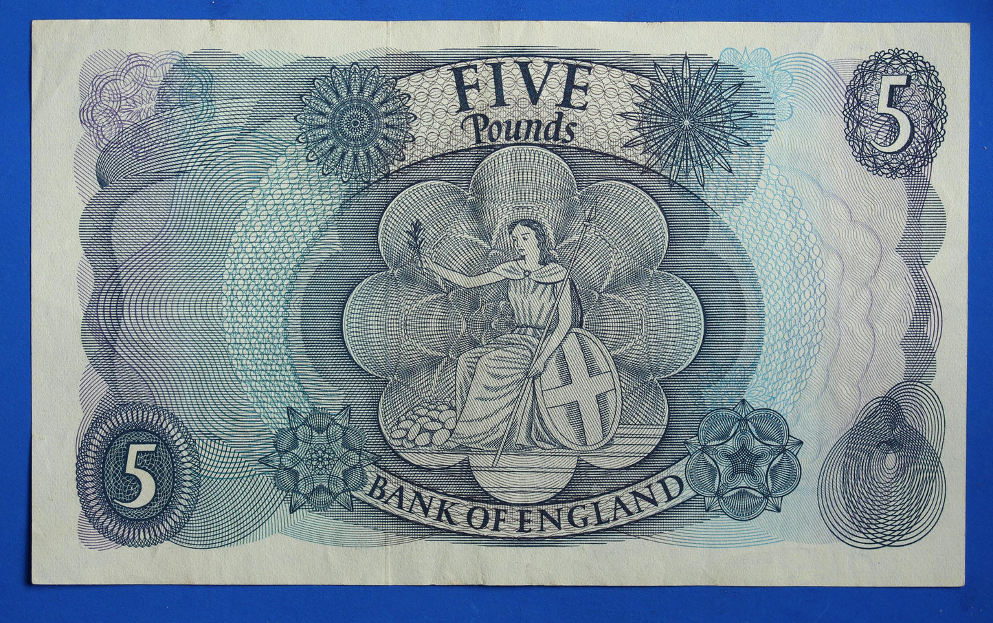 1967 Bank of England Five pound 5 pound, Fforde "R36" banknote  [04/26 34946]