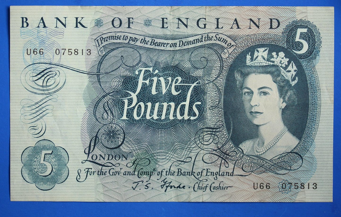1967 Bank of England Five 5 pounds, Fforde "U66" banknote  [04/26 34947]