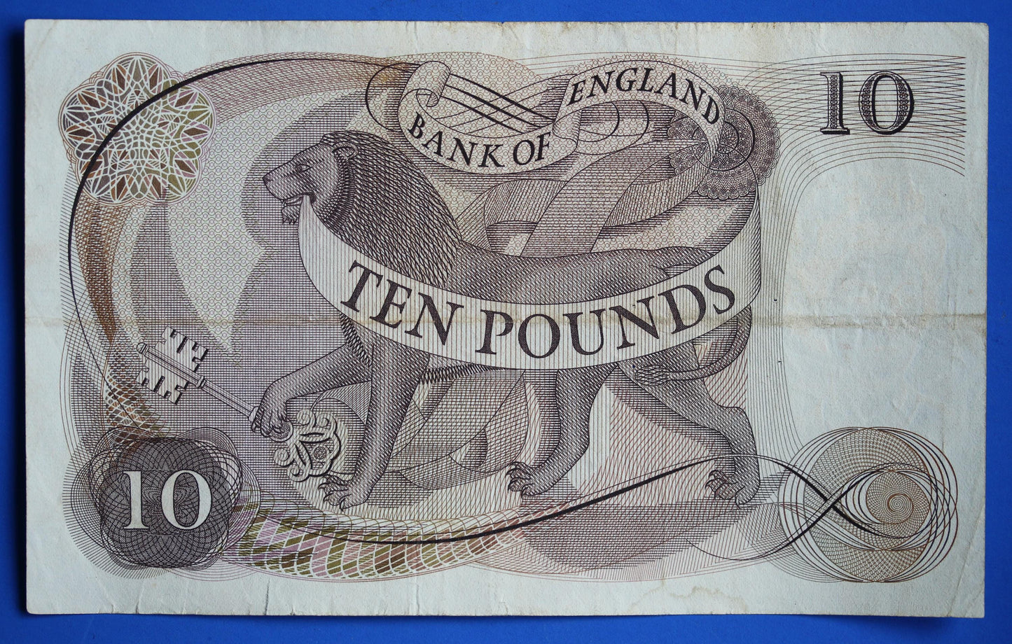 1971 Bank of England Ten pound, Page "M11" Replacement Elizabeth II banknotes [04/26 34929]