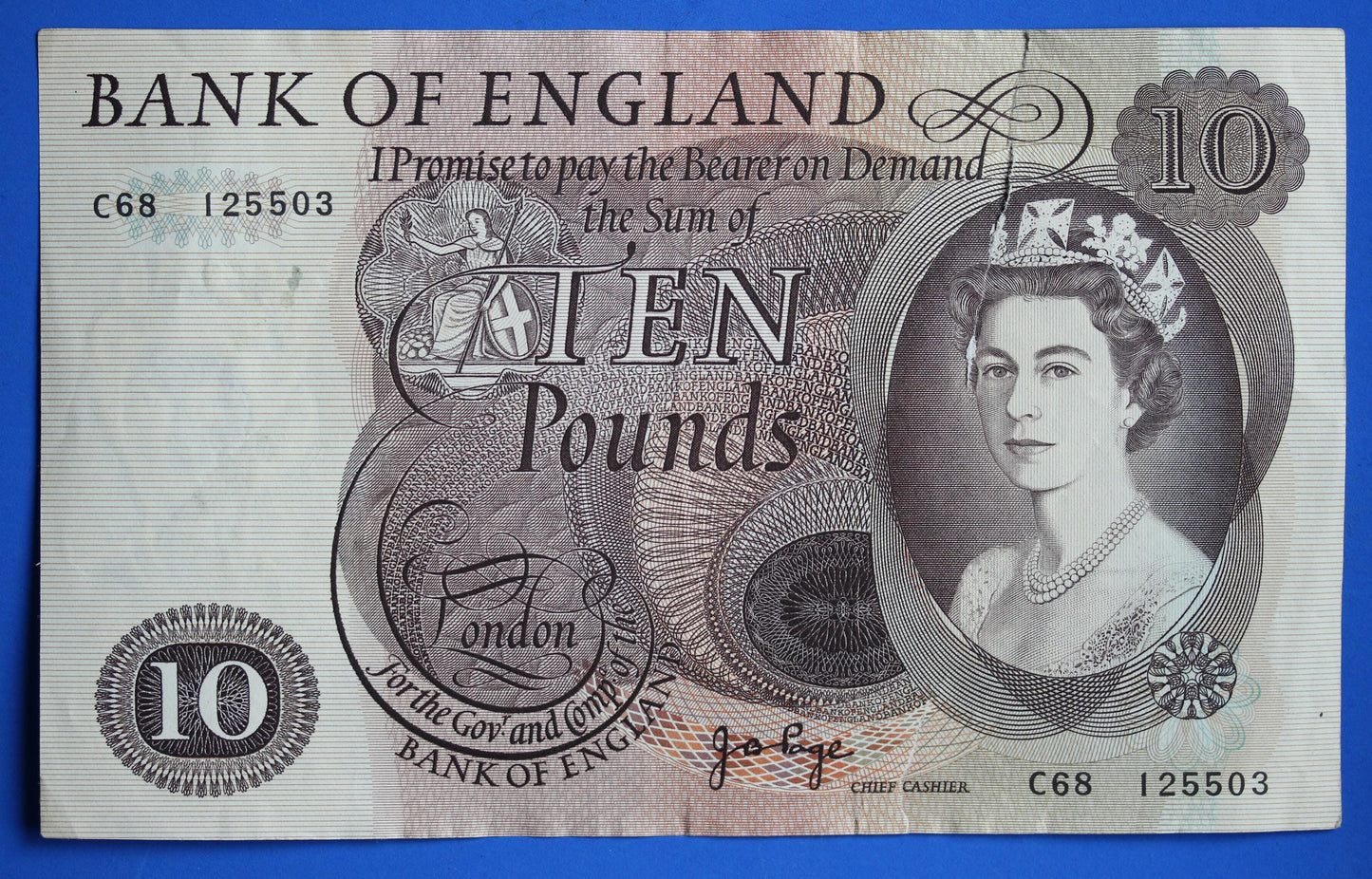 1971 Bank of England Ten pound, Page "M11" TEARS Elizabeth II banknotes [04/26 34930]