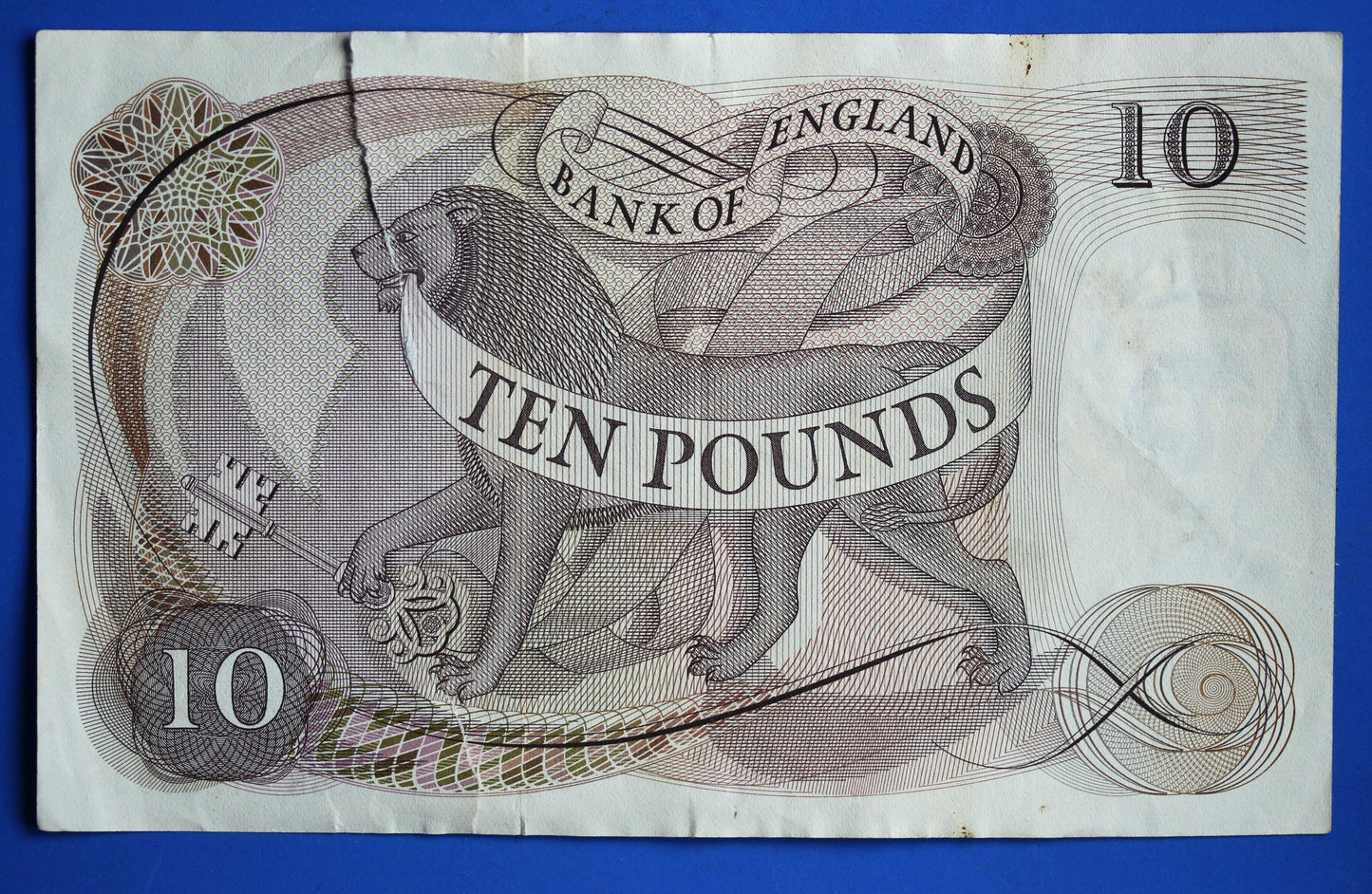 1971 Bank of England Ten pound, Page "M11" TEARS Elizabeth II banknotes [04/26 34930]