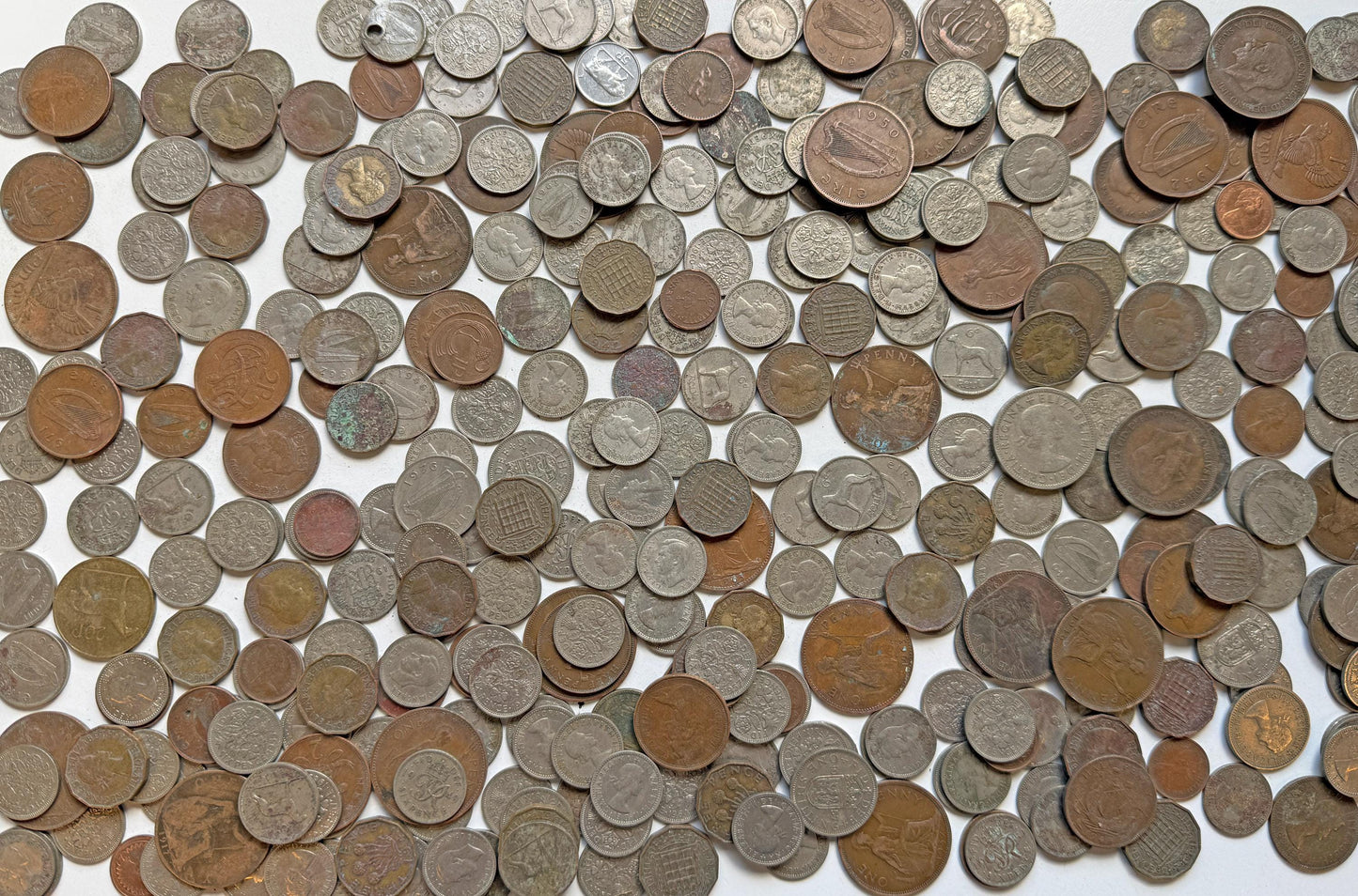 Starter Collection, 1540g Vintage English & Irish coins  [05/26 35141]