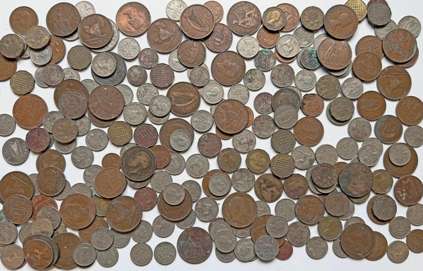 Starter Collection, 1220g Vintage English & Irish coins  [05/26 35142]