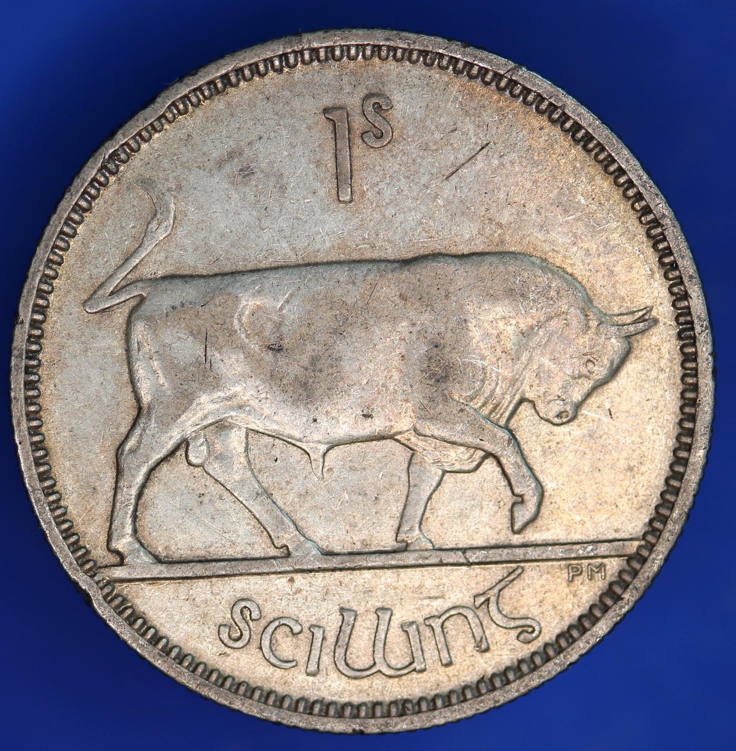 GENUINE 1935 Irish shilling Ireland EIRE, 75% silver, Bull Coin [06/26 35231]
