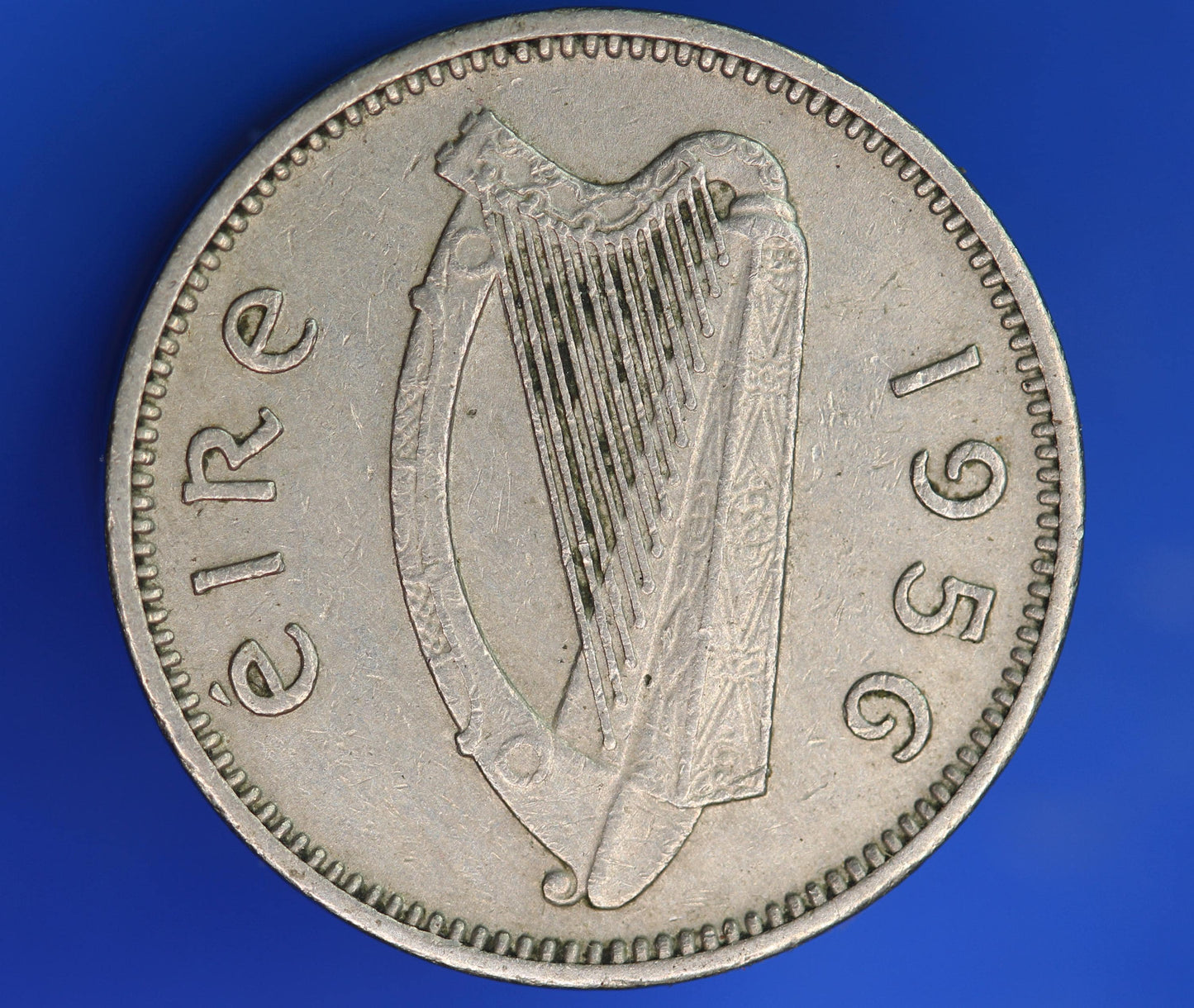 GENUINE 1956 Irish Threepences Ireland EIRE, Hare coin [06/26 35304]