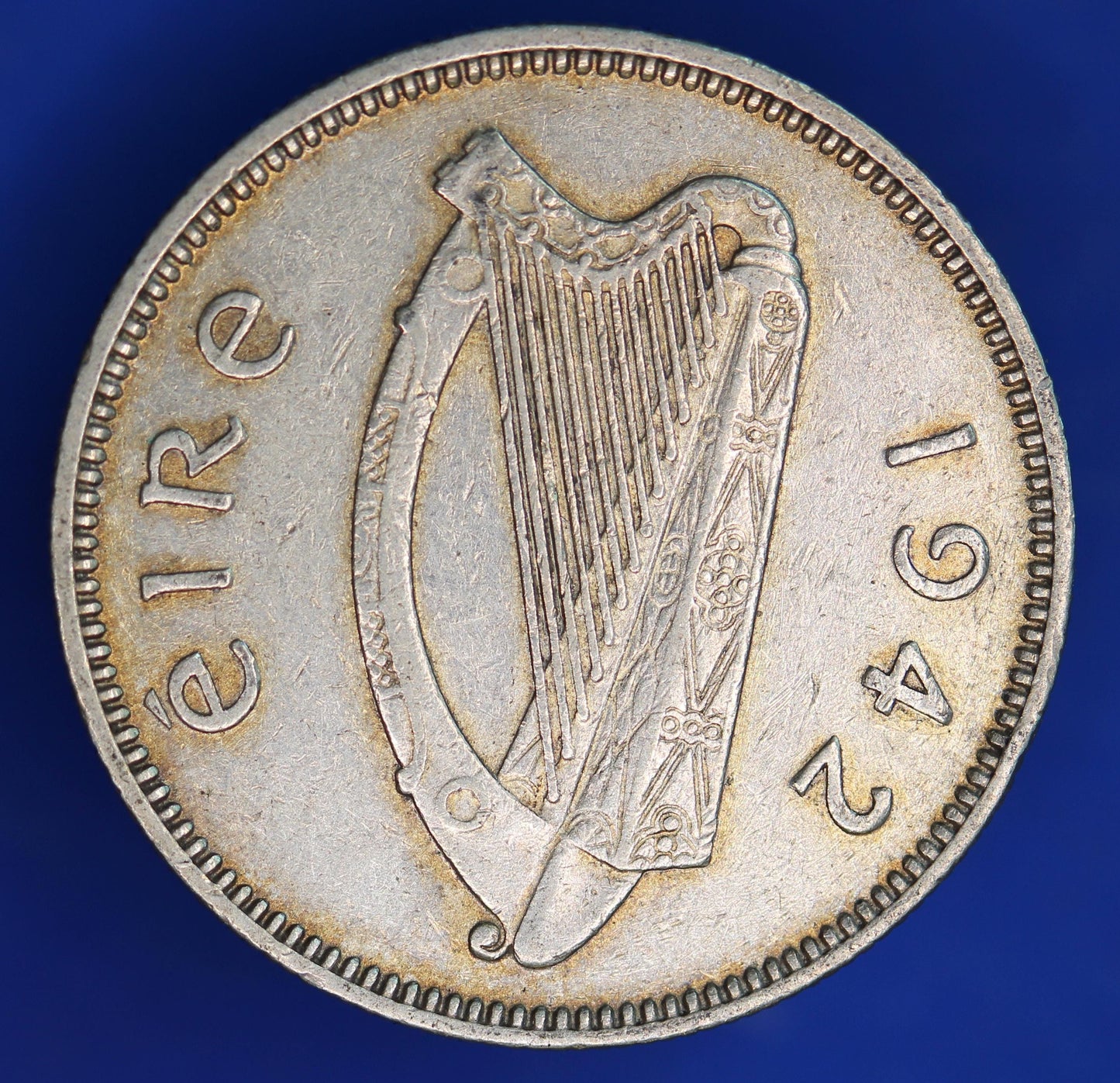 GENUINE 1942 Irish shilling Ireland EIRE, 75% silver, Bull Coin [06/26 35232]