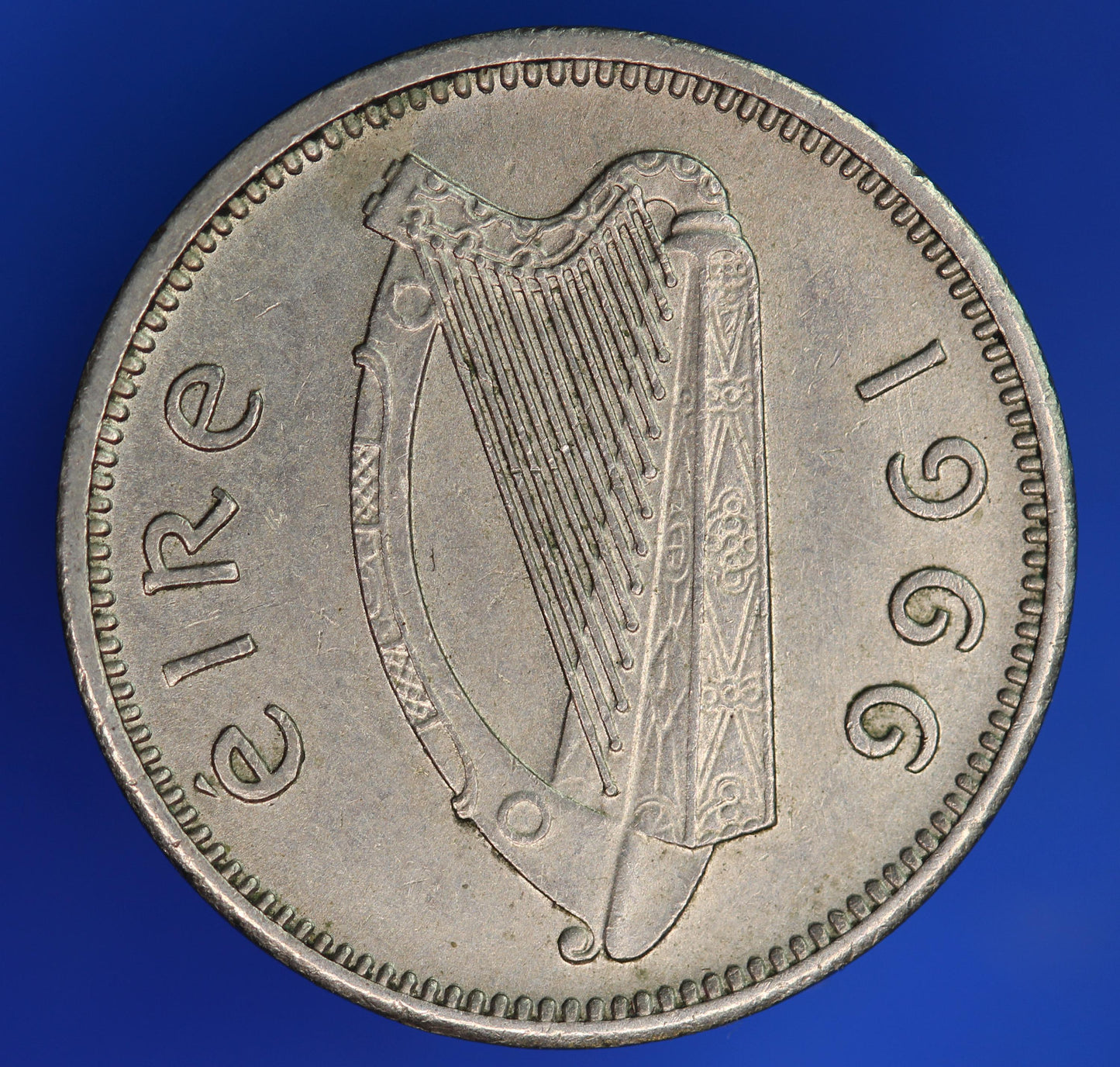 GENUINE 1966 Irish Threepences Ireland EIRE, Hare coin [06/26 35305]