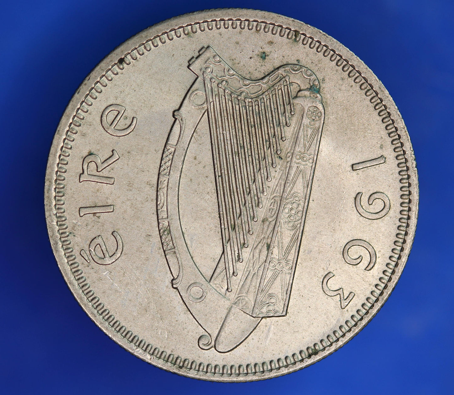 GENUINE 1963 Irish shilling Ireland EIRE, Bull Coin [07/26 35289]