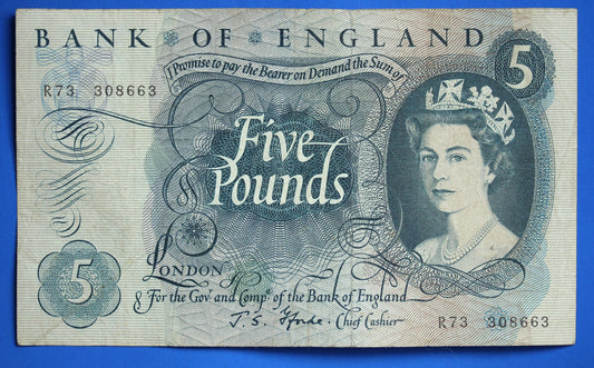 1967 Bank of England Five Pound, Fforde Prefix "R73" banknote  [07/26 35441]