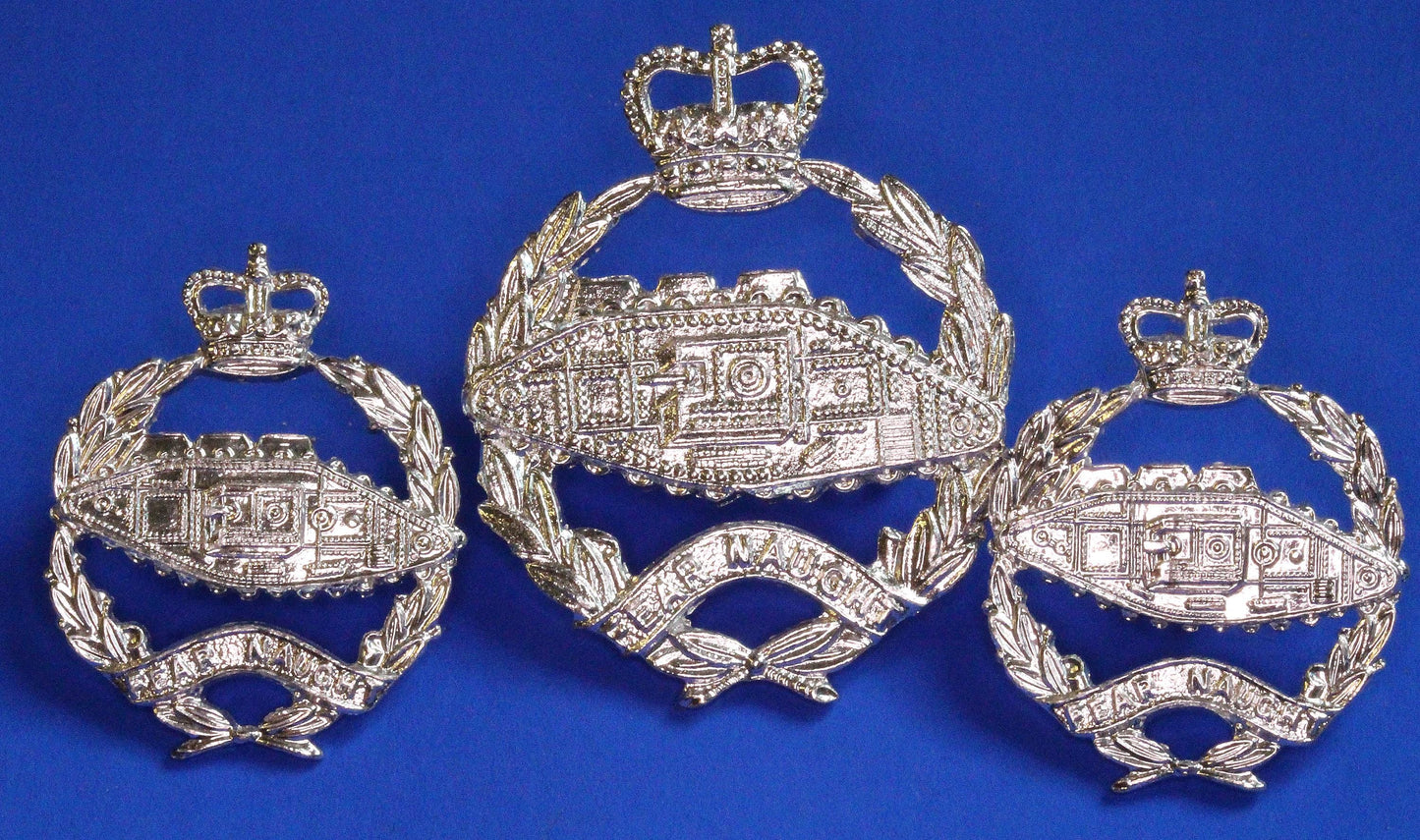 British Army Militaria - Royal Tank Regiment, Cap and Collar badges    [07/26 35523]