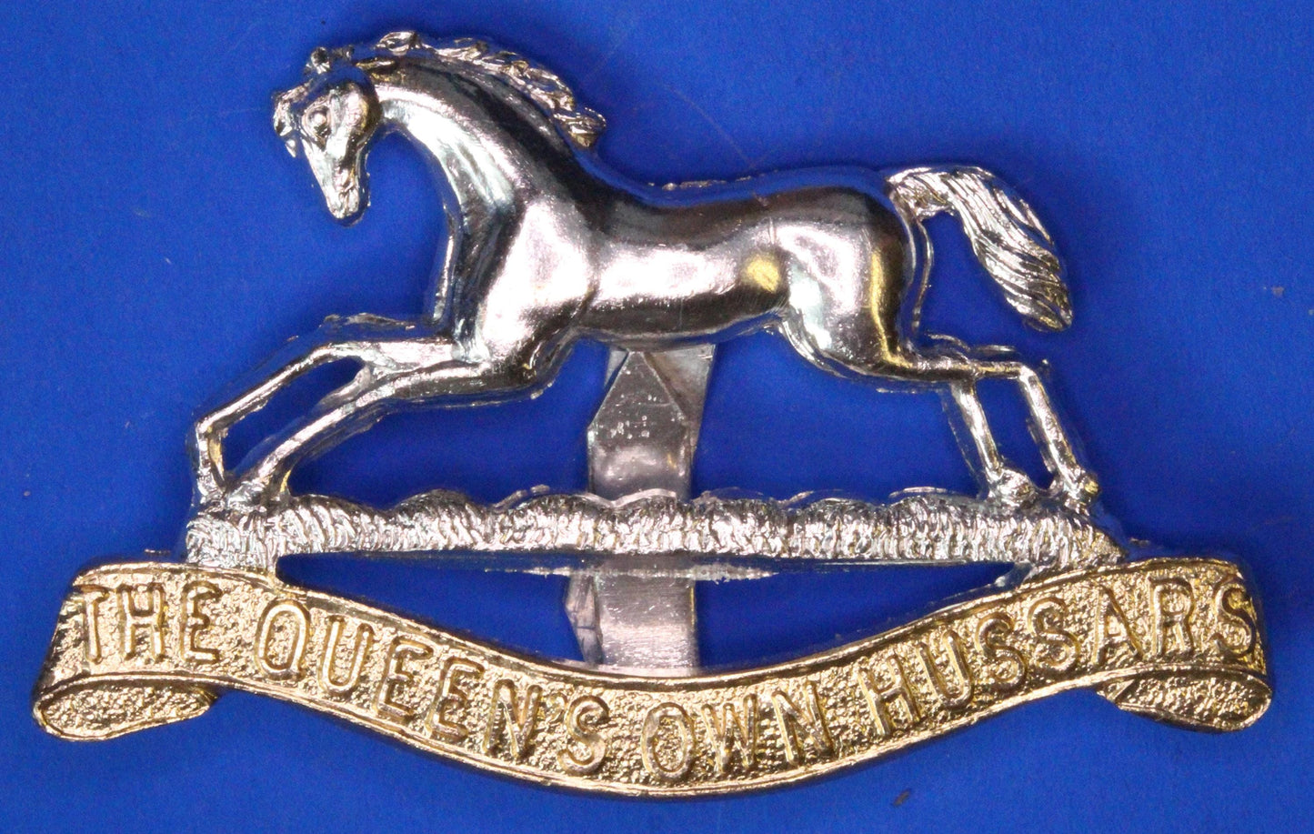 British Militaria - Staybrite Army Cap - The Queen's Own Hussars     [08/26 35543]