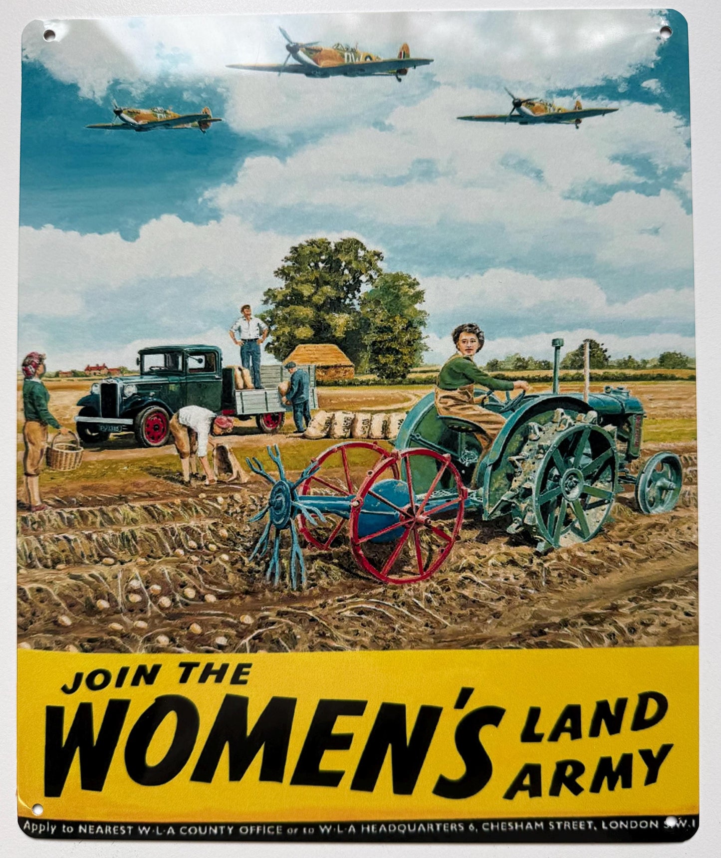 Join the Women's Land Army - Metal Propaganda Wall Sign WW2, Vintage Tractor. 10x8 inch [WW2e]