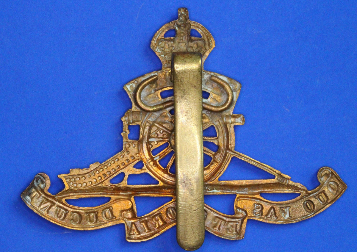 British Army Militaria - WW1 WW2 Royal Artillery Brass Cap Badge     [10/26 35647]