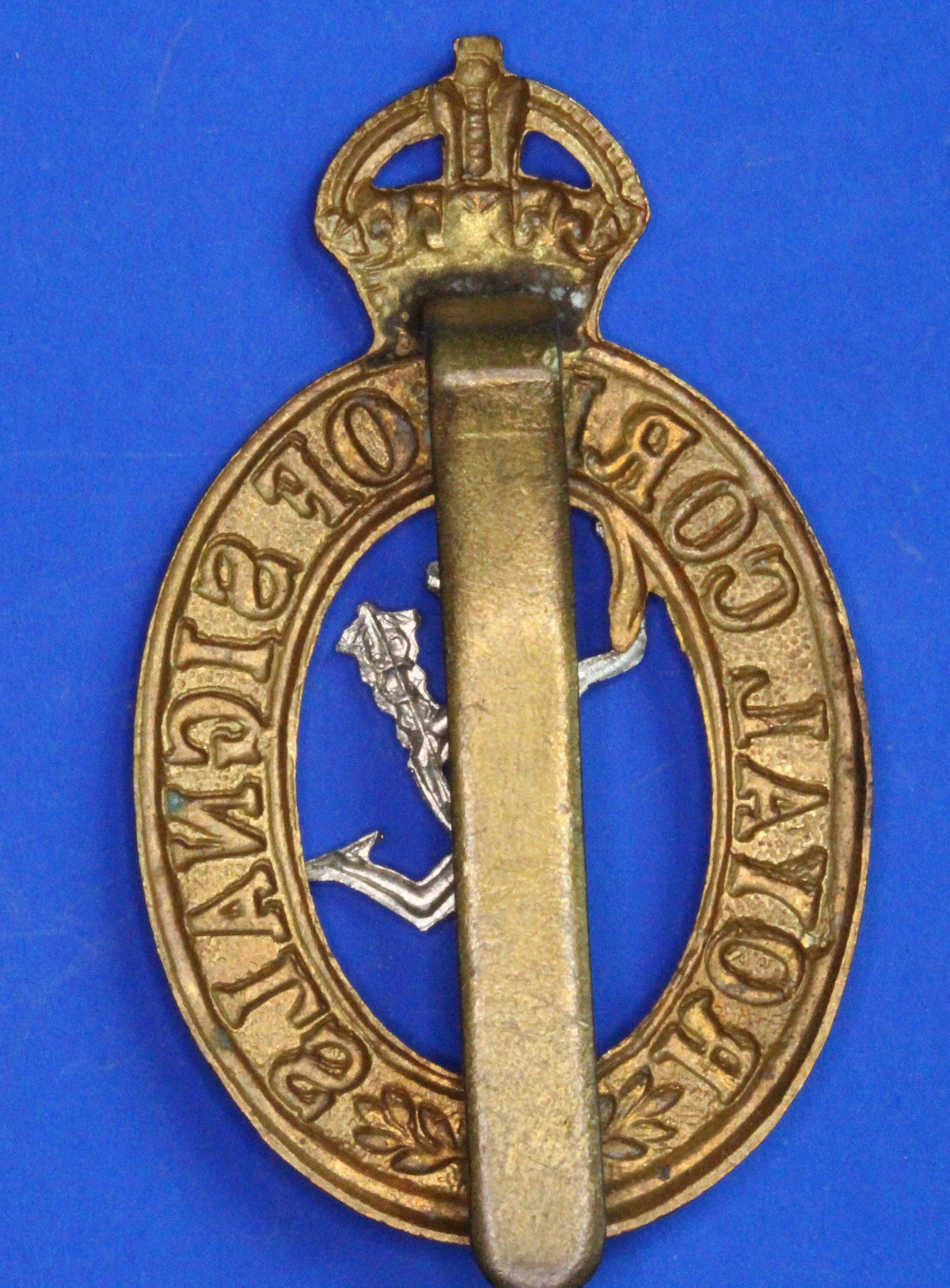 British Army Militaria - WW1 WW2 Royal Corps Of Signals 1920-1946. Bi-metallic cap badge   [10/26 35648]