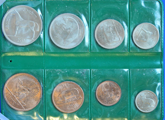 1966 uncirculated Irish Coin Set, in original Central Bank Pouch  [10/26 35854]