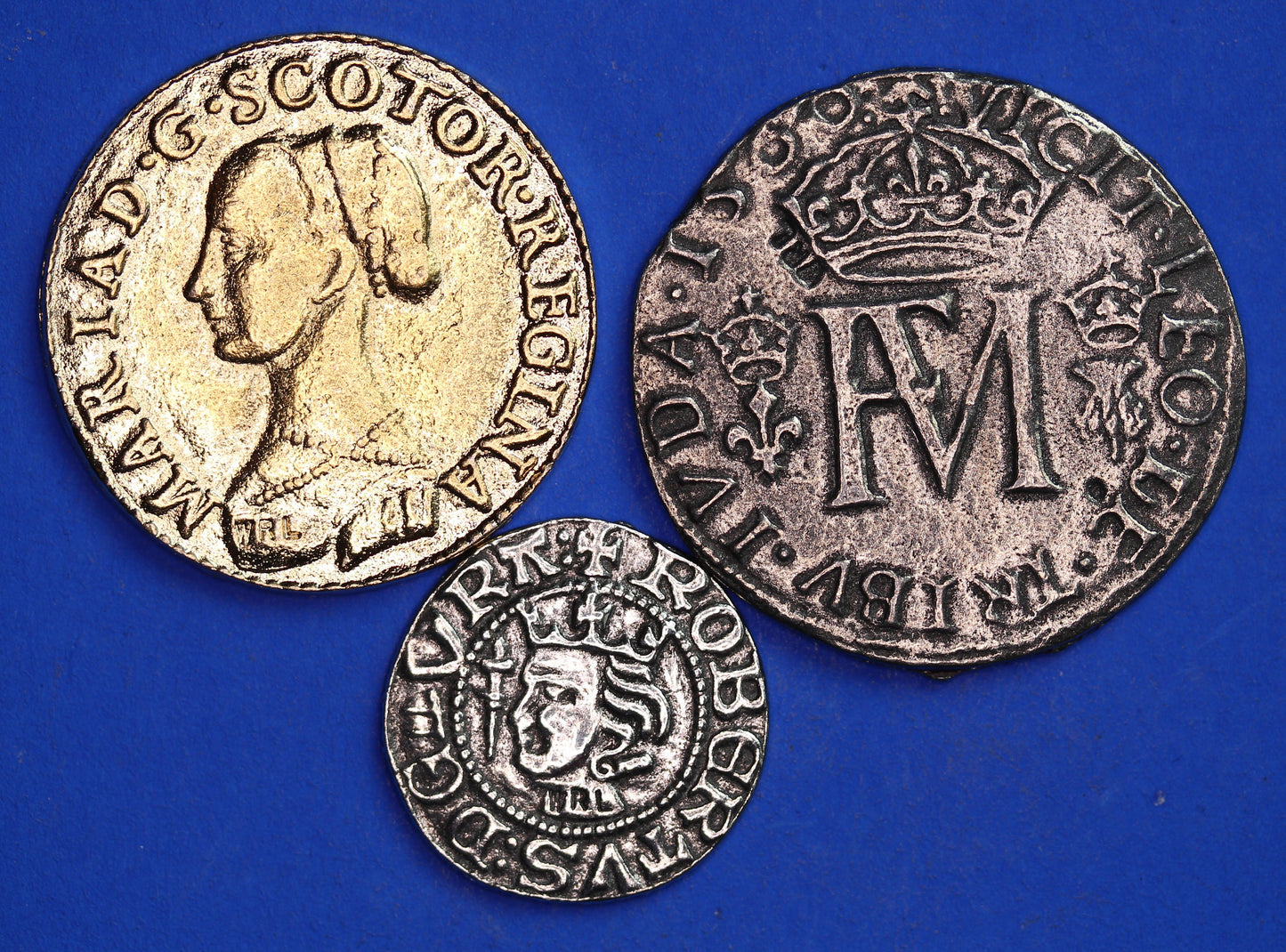 REPRODUCTION Scotland, Scottish Coins, Mary Queen of Scots, Testoon Five Shillings & Gold Ryal, Robert the Bruce silver penny coins [MQS]