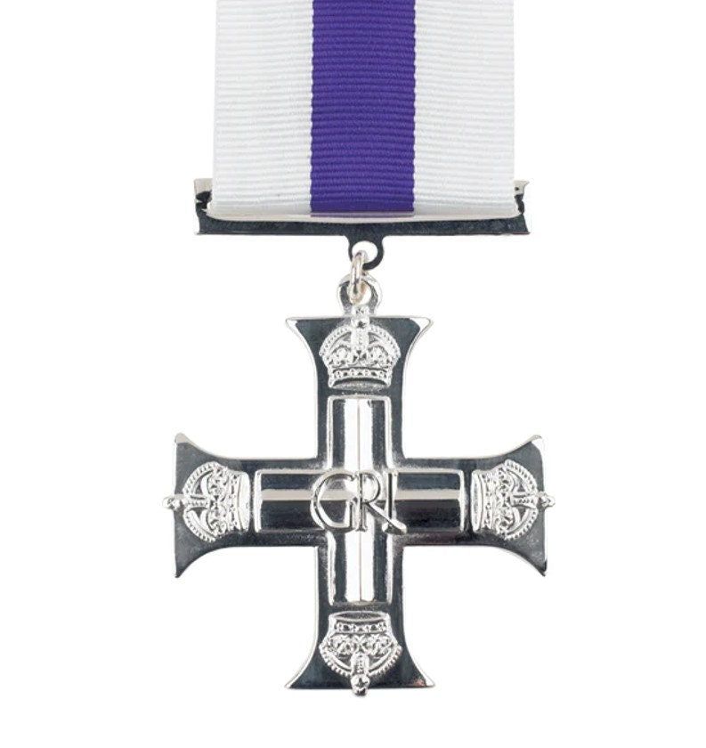 British Army REPRODUCTION Military Cross 1914 MC Miniature British War Medal            [CMMC]